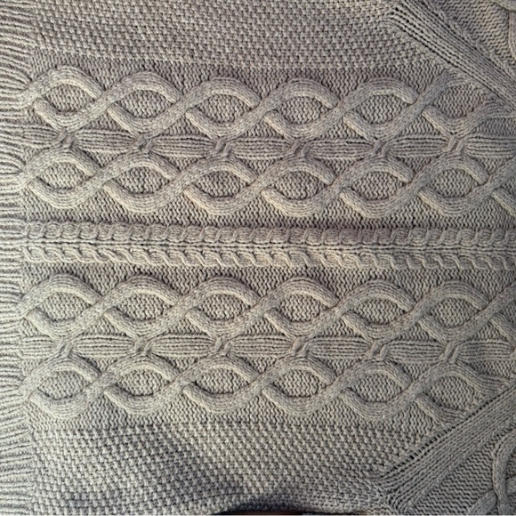 J CREW COLLECTION Carmel Tan chunky cable sweater Size XL EUC! - Picture 7 of 7